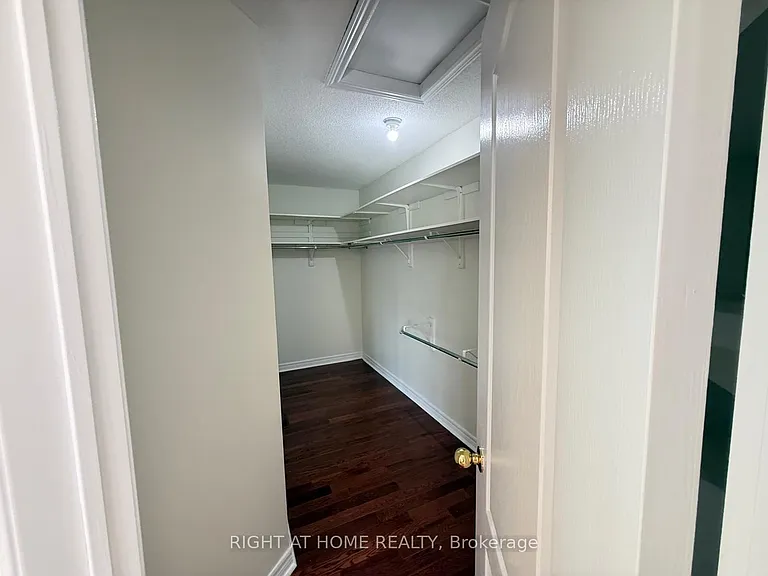 17 Coral Cove Ct — Photo 40