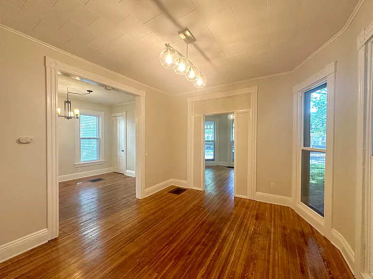 278 Pearl St #1 — Photo 9