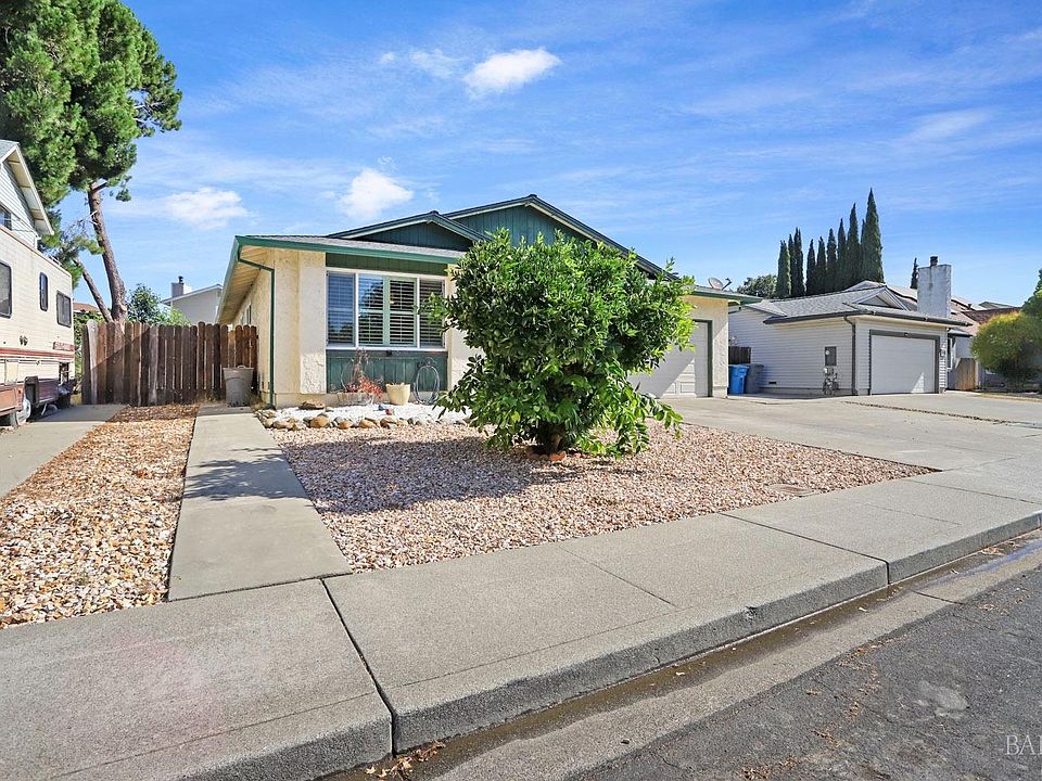 1013 Woodridge Dr, Vacaville, CA 95687 Zillow