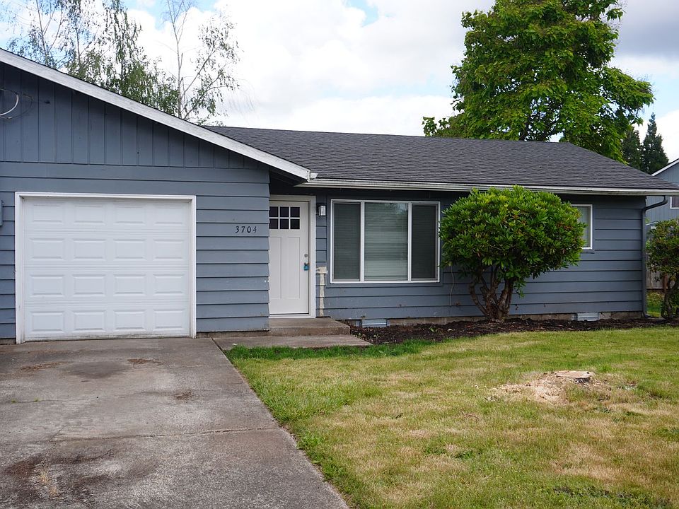 1st image of 3702 NE 132nd Ave