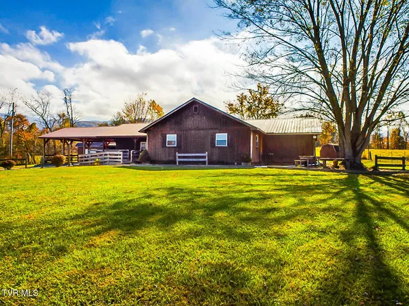 1420 Seaton Rd, Greeneville, TN 37743