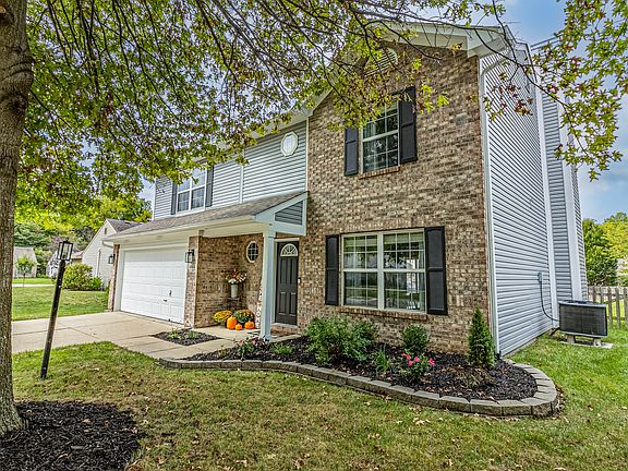 3rd image of 5980 Woodmill Dr
