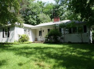 230 Bungalow Ter, Millington, NJ 07946