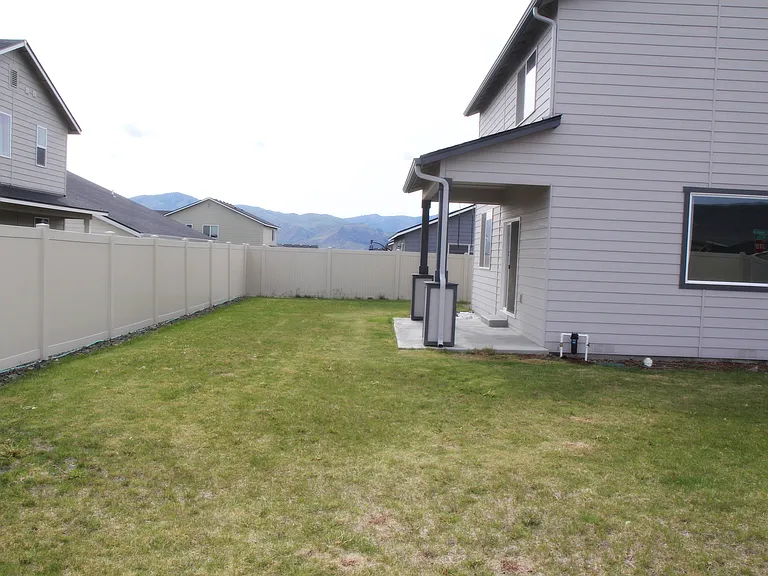 2238 2nd St SE — Photo 15
