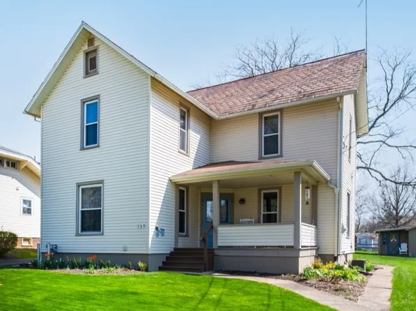 169 Walnut St, Leetonia, OH 44431