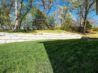 26 Woodfern Rd, Summit, NJ 07901