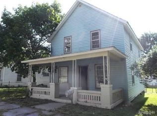 818 S Main St, Fairmount, IN 46928