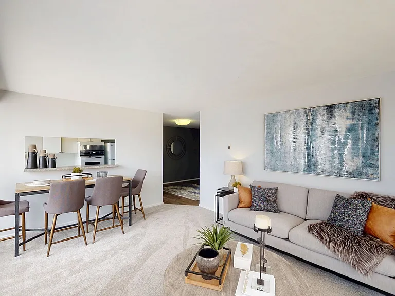 Dining/Living room
