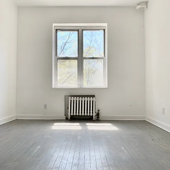 317 W 29th St #2C — Photo 1