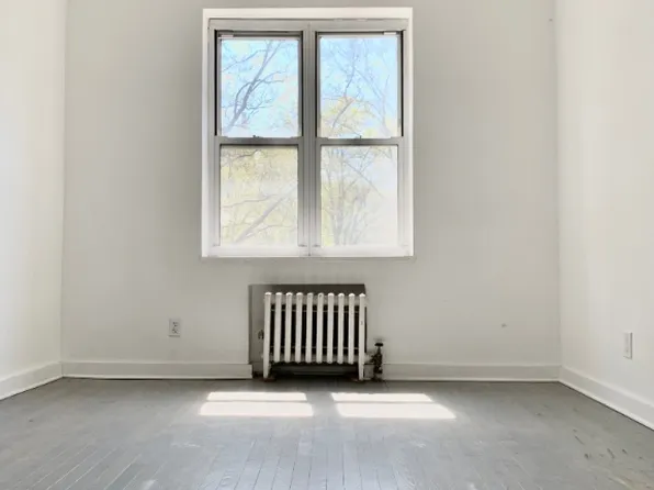 317 West 29th Street image 1 of 4