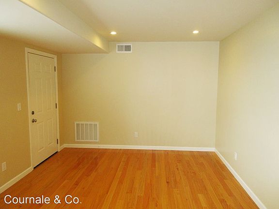 3rd image of 7829 Geary Blvd #5