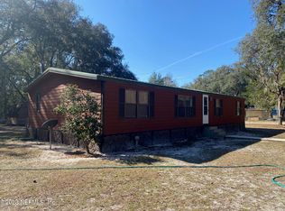 117 Compton St, Interlachen, FL 32148