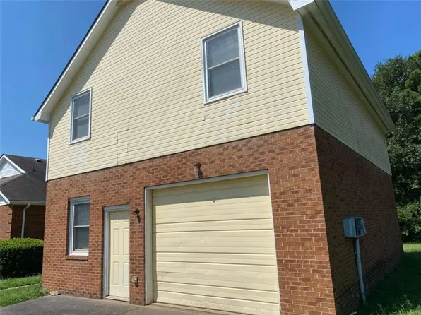 2822 Briar Hill Ln SE, Conyers, GA 30013