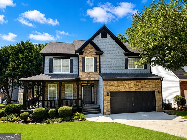 884 Liberty Ives Dr, Auburn, GA 30011