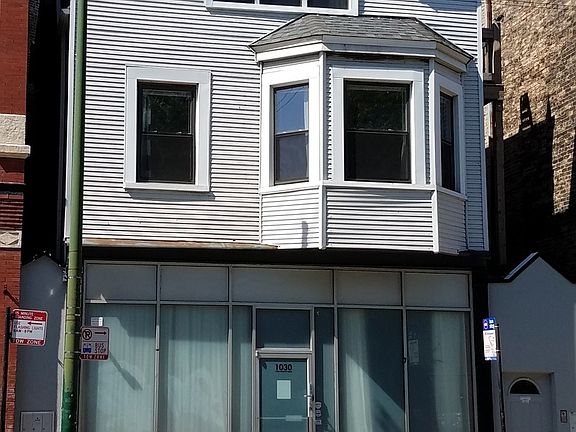 5th image of 1030 N Milwaukee Ave