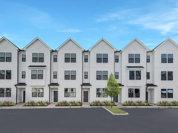 2306 Oakwood Meadows Ct, Raleigh, NC 27604