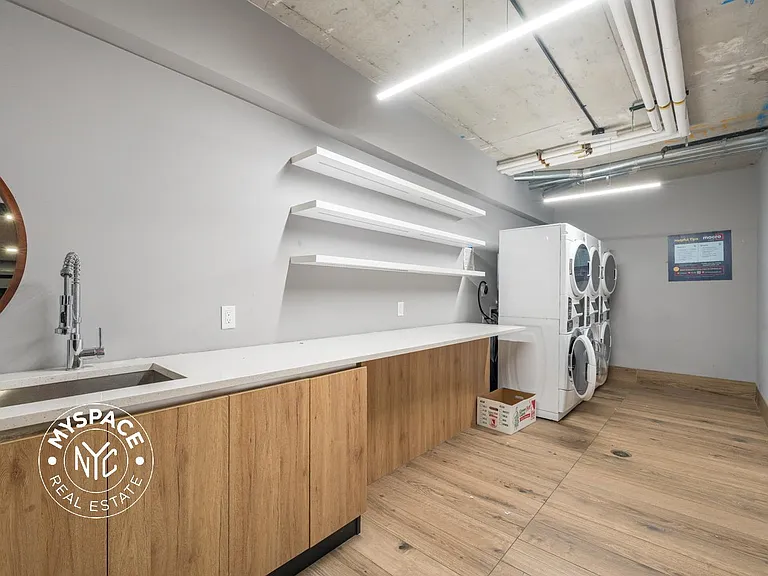 1800 Ocean Ave #3G — Photo 9