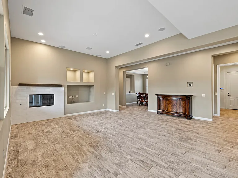 113 Azzuro Dr — Photo 10