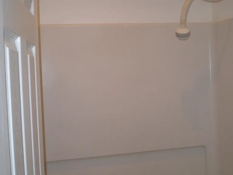515 E Lester St — Photo 11