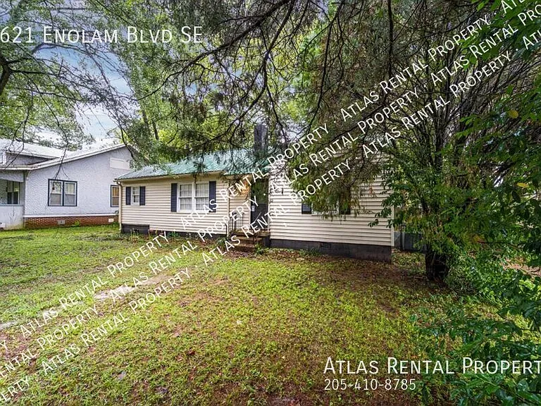 1621 Enolam Blvd SE — Photo 2