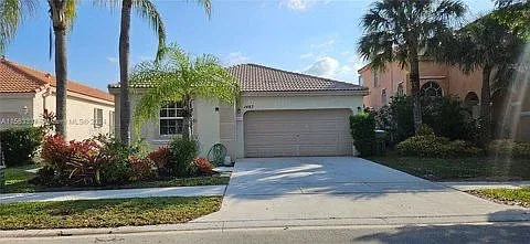 4 bed, 2.0 bath, 1590 sqft, $3,750 — Photo 1
