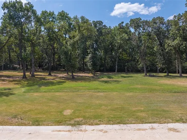 6 Pear St #6, Kingston, OK 73439
