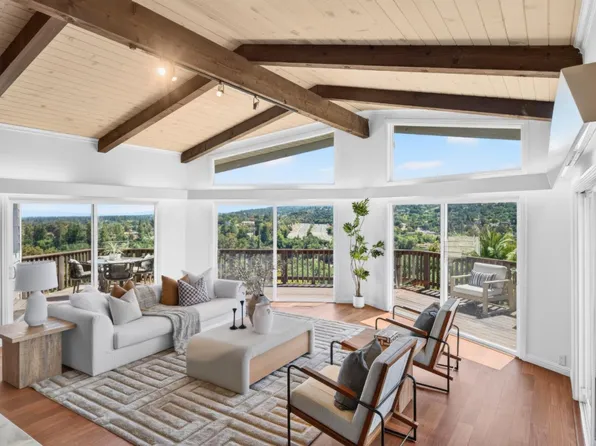 25322 La Rena Ln, Los Altos Hills, CA 94022