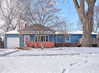 118 S 14th St, Adel, IA 50003