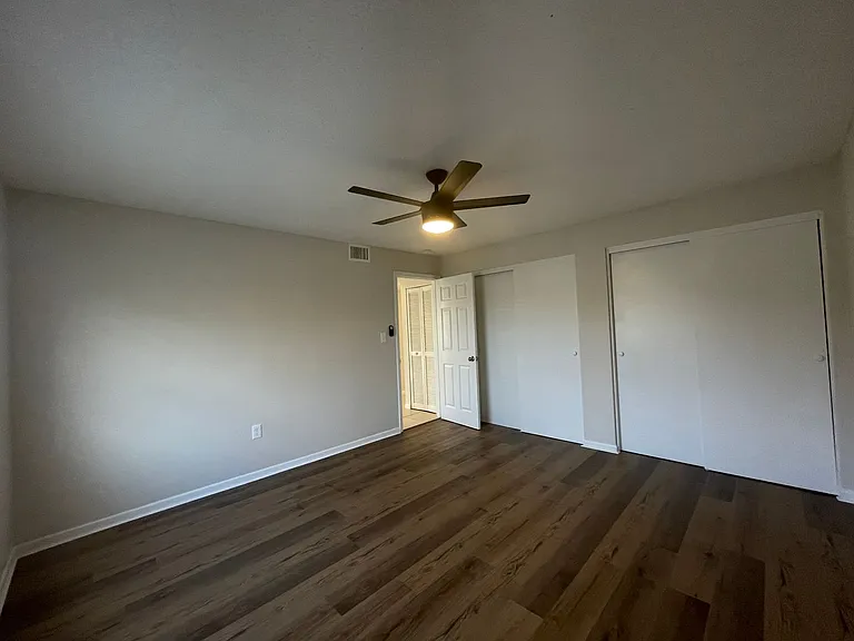 1223 Pamela St — Photo 29