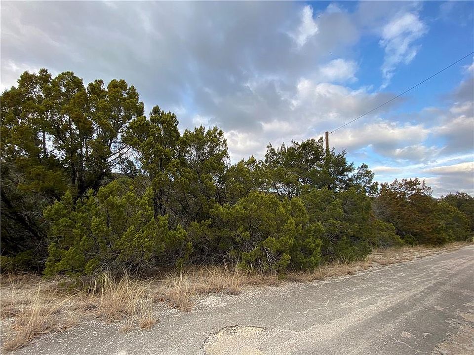 1st image of 7017 Live Oak Dr