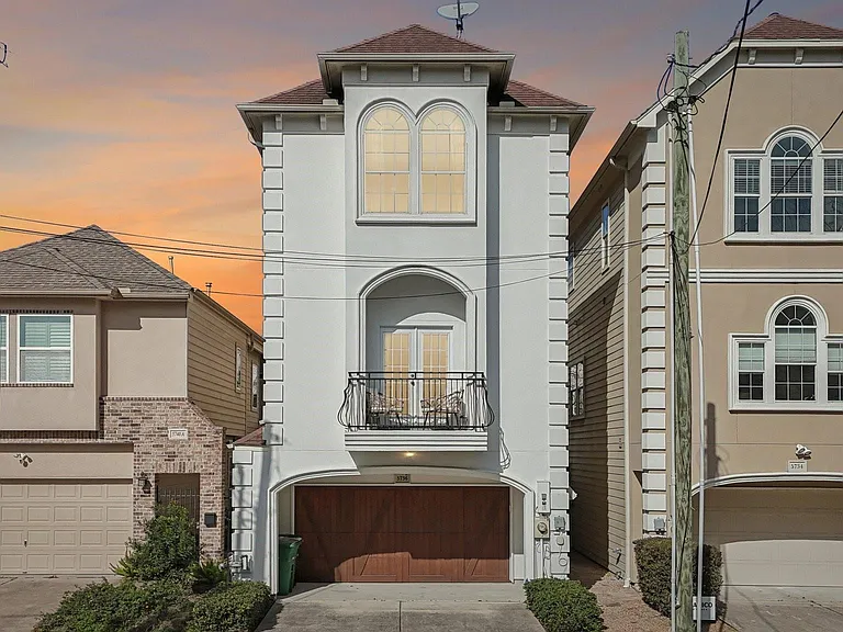 5736 Petty St — Photo 1