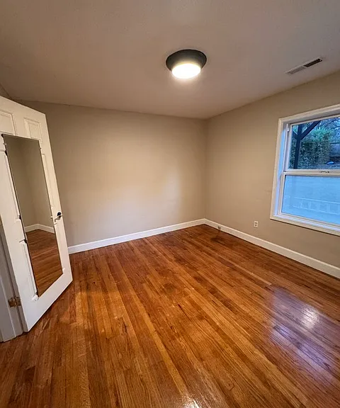 5520 SW Vermont St — Photo 3