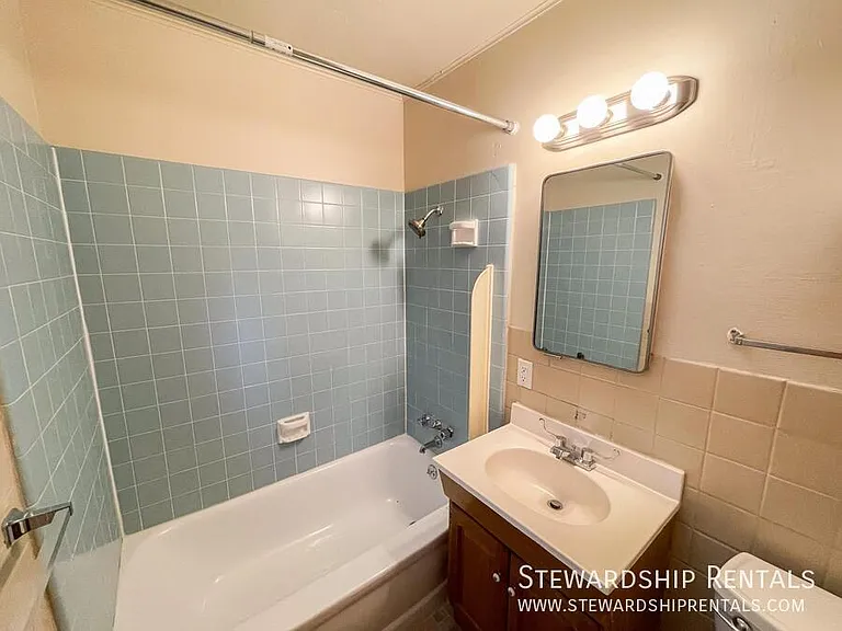 942 E 18th Ave #2 — Photo 11