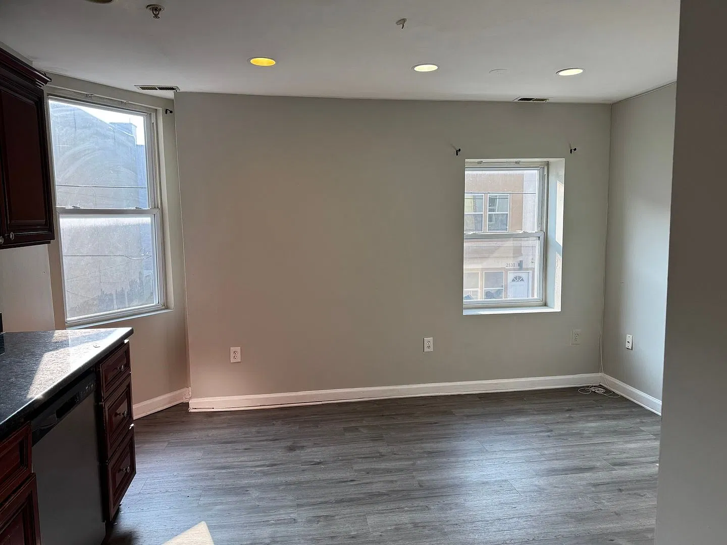Charming 3BR Duplex in Philadelphia — Photo 3