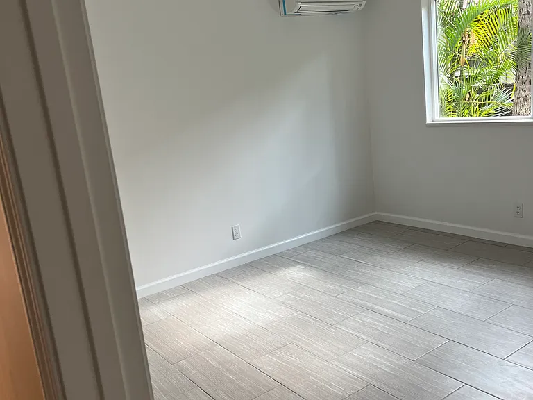 838 18th Ave — Photo 19