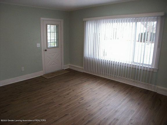 5th image of 440 E Exchange St