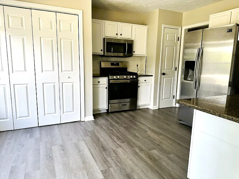 1311 Shoshone Pl — Photo 7