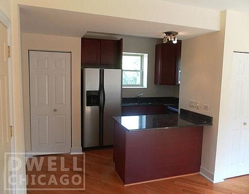 2nd image of 5653 N Magnolia Ave