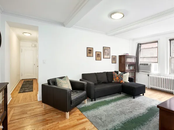 333 East 43rd Street image 1 of 12