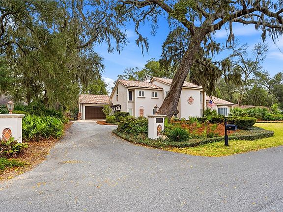 2nd image of 118 Harrogate Rd