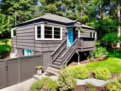 11303 28th Avenue NE, Seattle, WA, 98125