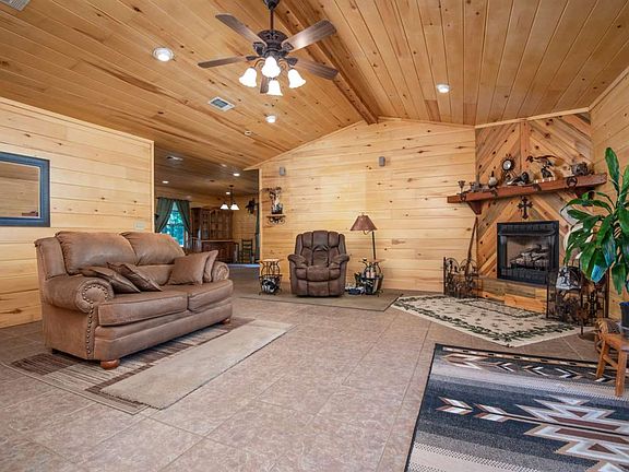 2nd image of 492 County Road 3117