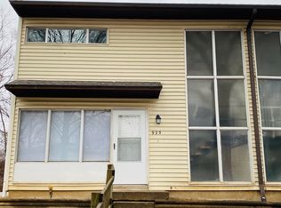 925 N 70th St, Kansas City, KS 66112