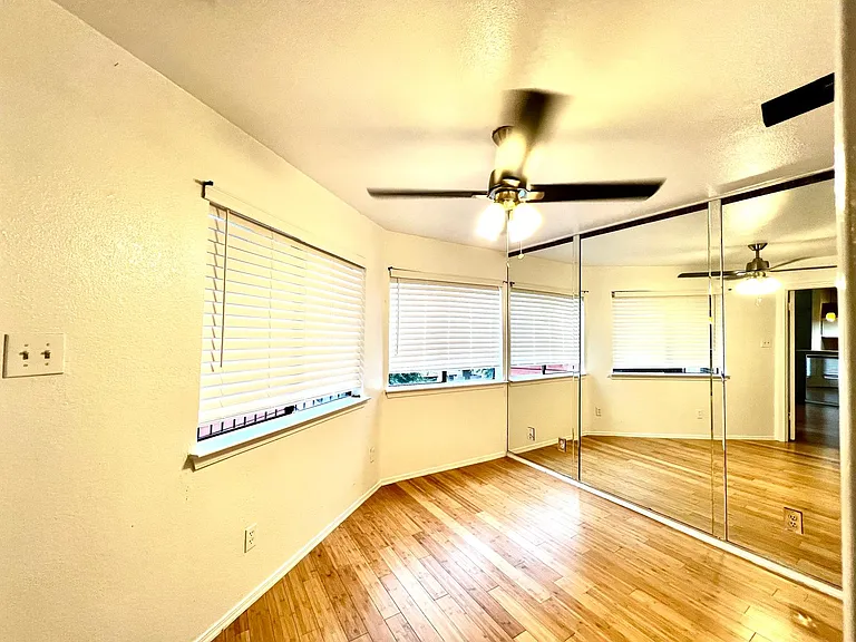 9839 Walnut St #305 — Photo 9
