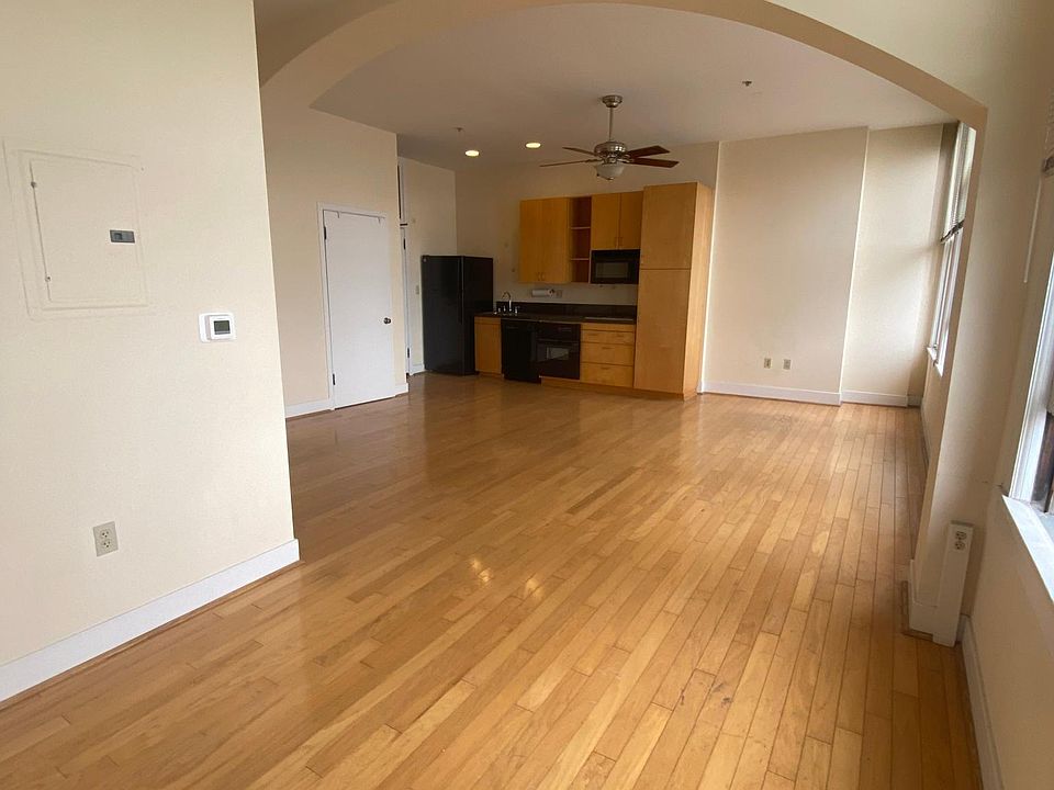 1st image of 210 S 1st St Unit 405