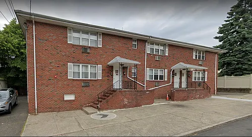 270 E 25th St #2 Photo 1