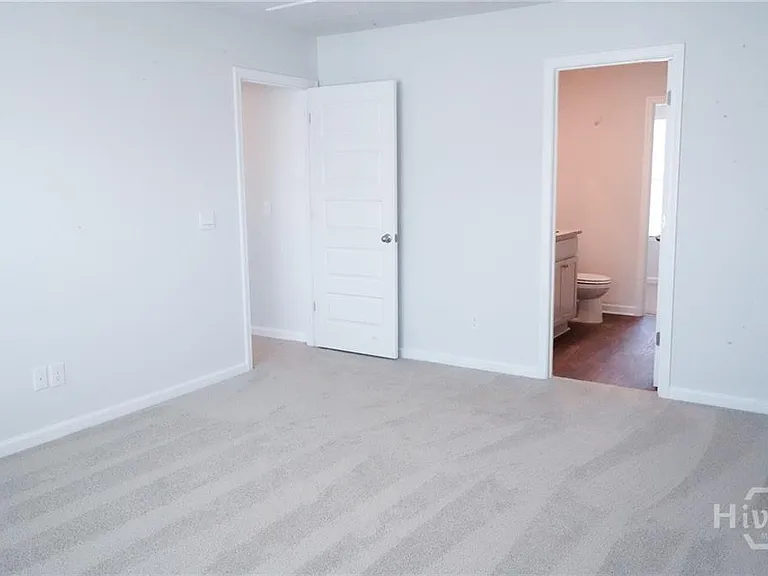 420 Coconut Dr — Photo 8