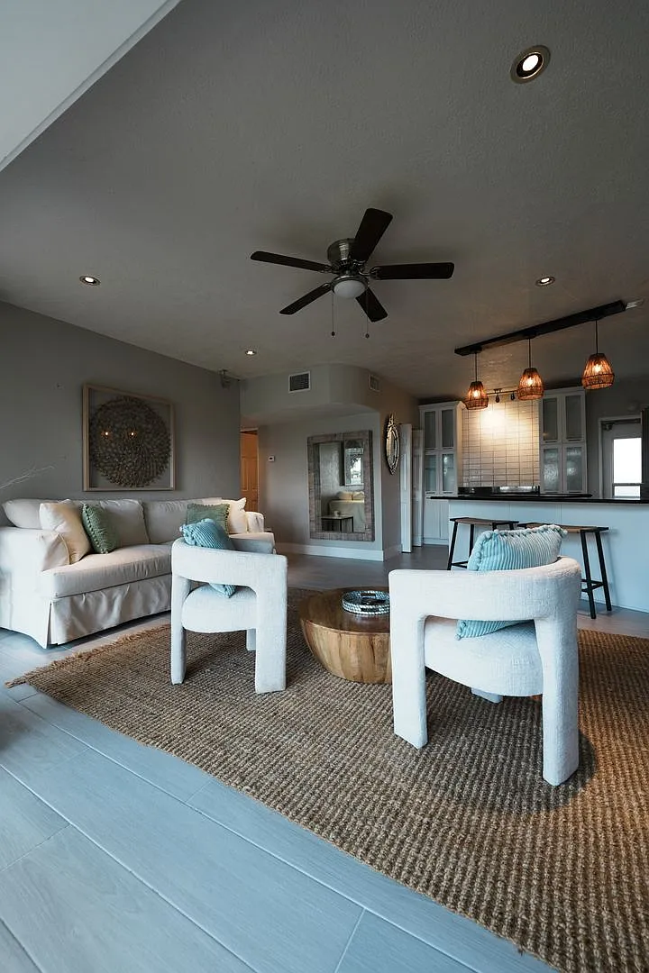 Affordable 3BR Home in Winter Park Prime Location & Move-In Ready! — Photo 3