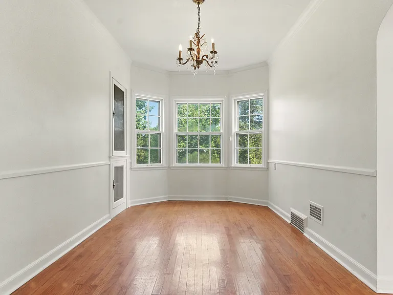 6206 Terrydale St — Photo 15