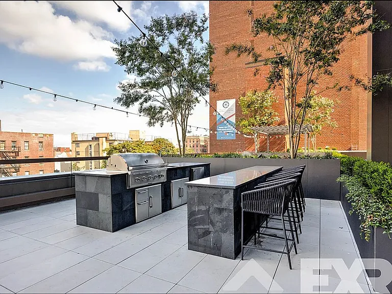 2230 Cropsey Ave #1005 — Photo 36